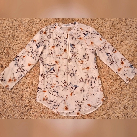 ANGVNS, Medium, Women's Long Sleeve Zippered Top - Picture 4 of 9